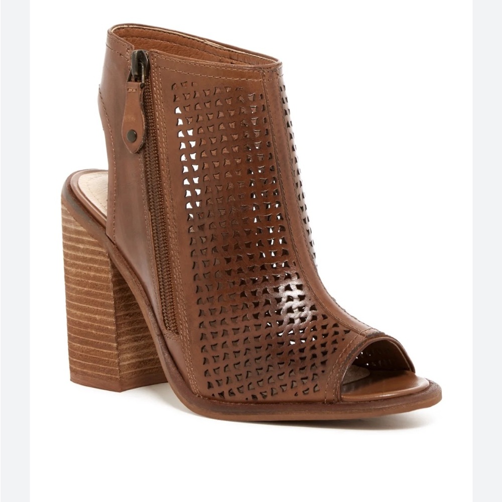 Kelsi Dagger Brooklyn Mason Vintage Leather Open Toe Bootie in brown size 8.5